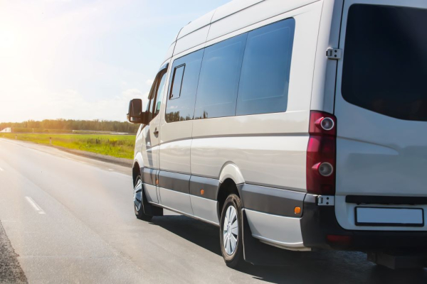 MINIBUS